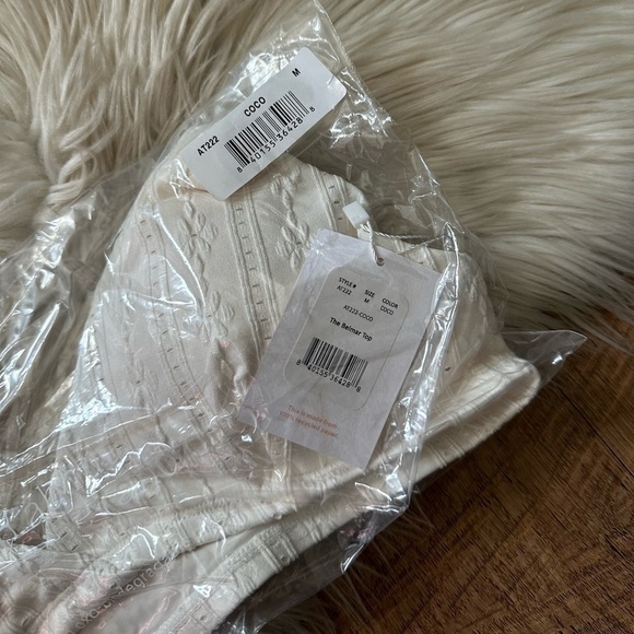 ANDIE The Belmar Top In Coco - Picture 4 of 4